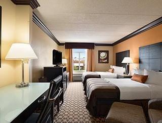 Hotel Wingate By Wyndham Columbia  Ft. Jackson