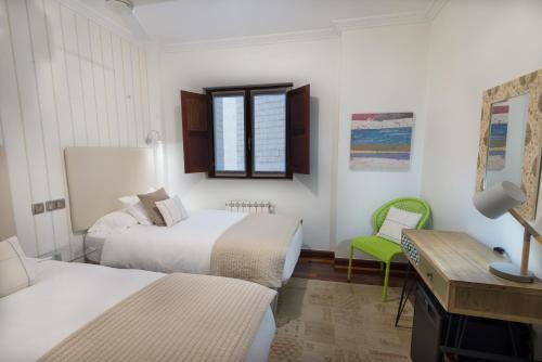 Hostal Cuatro Caminos Rooms