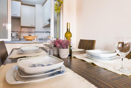 Malagasuite Torremolinos Beach Apartment