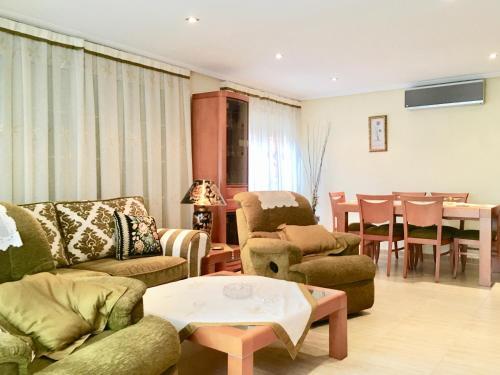 Torrevieja Center 3-bedrooms Apartment