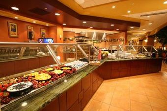 Hotel Embassy Suites Hampton Roads Va