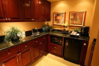 Hotel Embassy Suites Hampton Roads Va