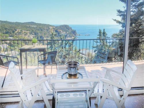 Seven-bedroom Holiday Home In Tossa De Mar, Girona