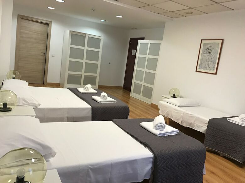 Pension Suites Rooms Valencia