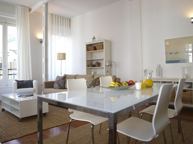 Apartup San Vicente Hall