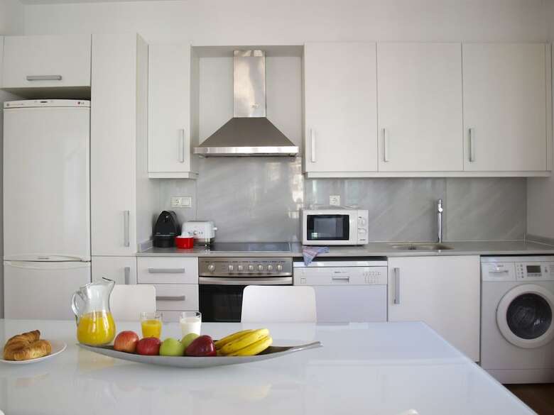 Apartup San Vicente Hall