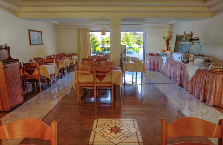 Hotel Apartments Kassandra