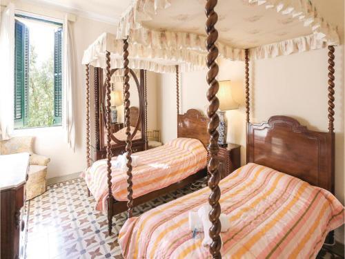 Thirteen-bedroom Holiday Home In Vilanova Del Valles
