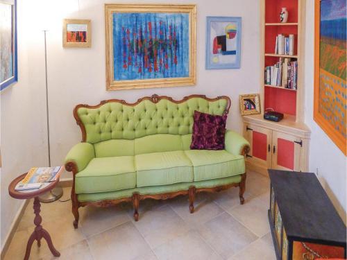 Two-bedroom Holiday Home In Velez-malaga