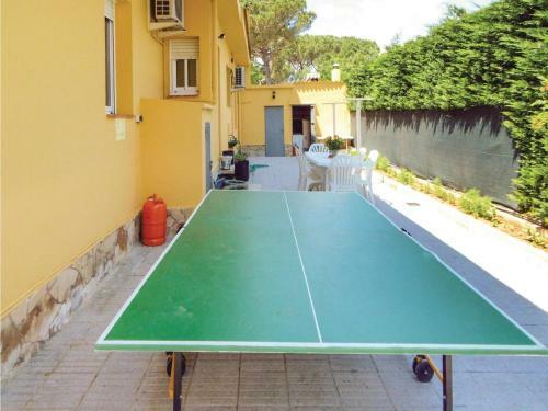 Holiday Home Carer 07