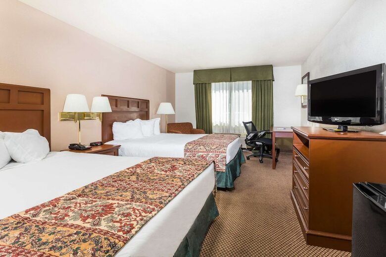 Hotel Baymont Inn And Suites Yreka