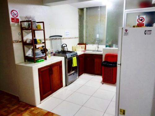 Hostal Antarki Guest House
