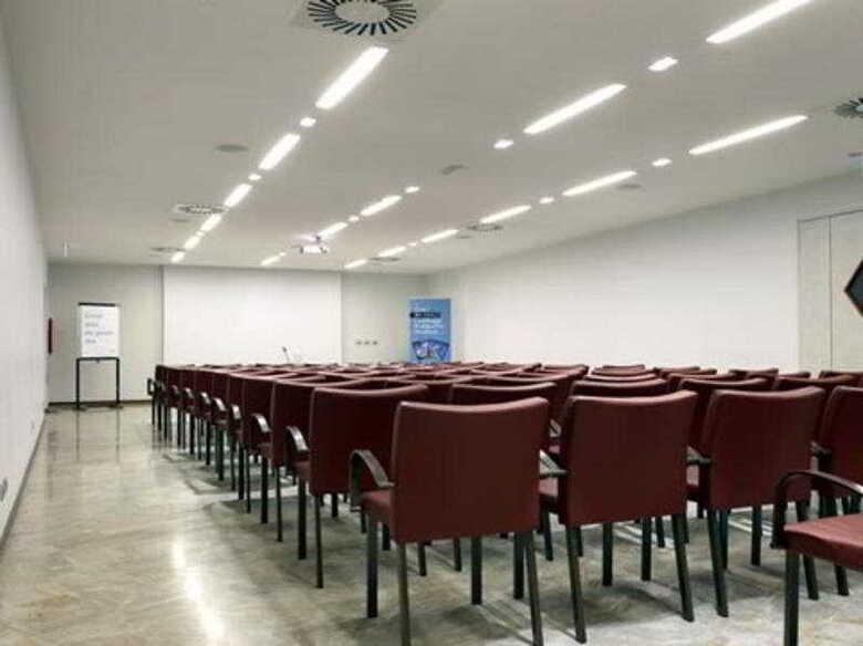 Hotel NH Genova Centro