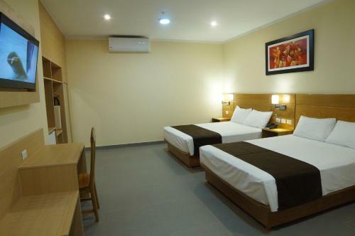 �guila Dorada Selva Hotel