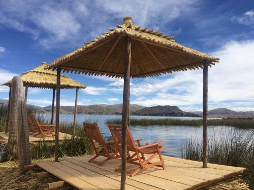 Uros Lodge Lago Titicaca Peru