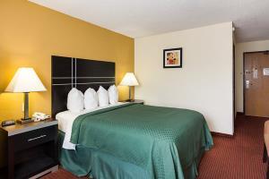 Hotel Super 8 Chesapeake Greenbrier