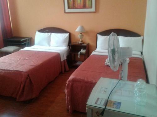 Hotel Plaza Bolognesi