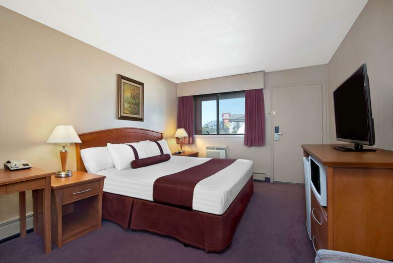 Hotel Howard Johnson Inn Red Deer