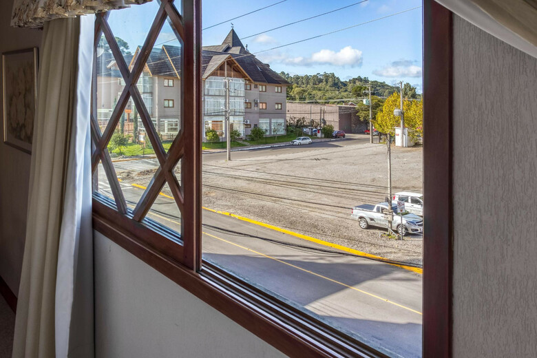 Hotel Encantos Do Sul