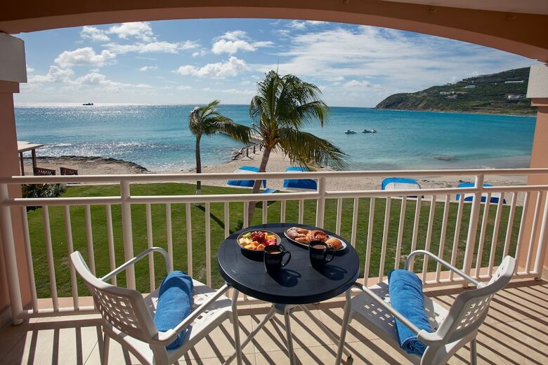 Hotel Divi Little Bay Beach Resort