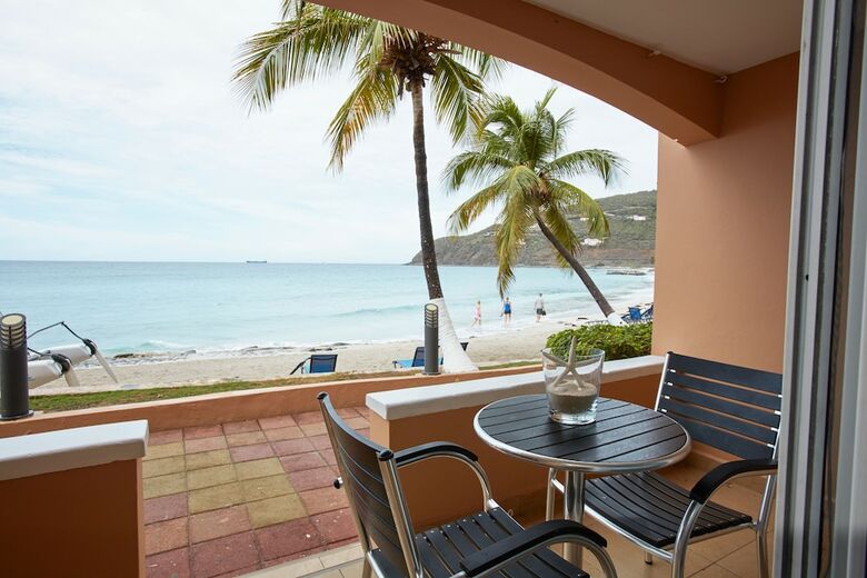Hotel Divi Little Bay Beach Resort