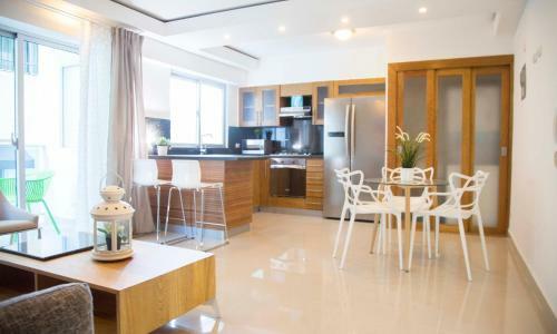 Luxury Bella Vista Apartment