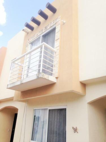 Casa Vacacional En Canc�n Amueblada