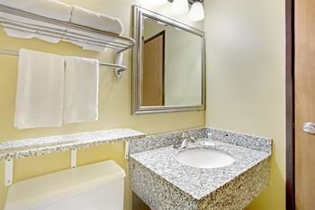 Hotel Super 8 Fredericksburg/central