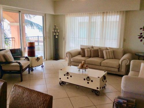 Apartamento Playa Royale 206