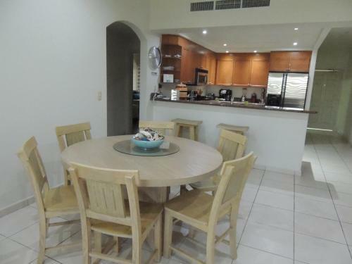 Apartamento Luxury Two Bedroom At Playa Royale