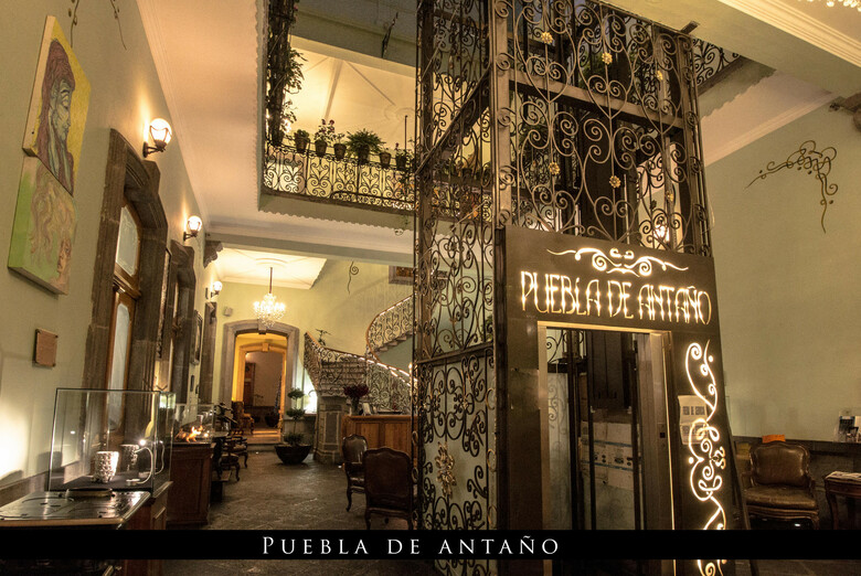 Hotel Puebla De Anta�o