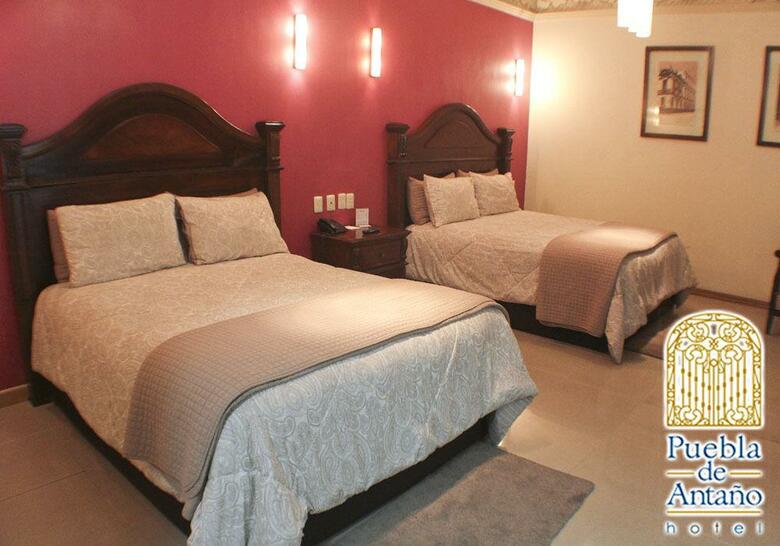 Hotel Puebla De Anta�o