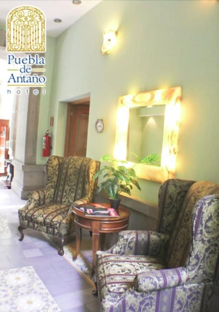 Hotel Puebla De Anta�o
