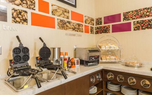 Hotel Hampton Inn By Hilton Tijuana
