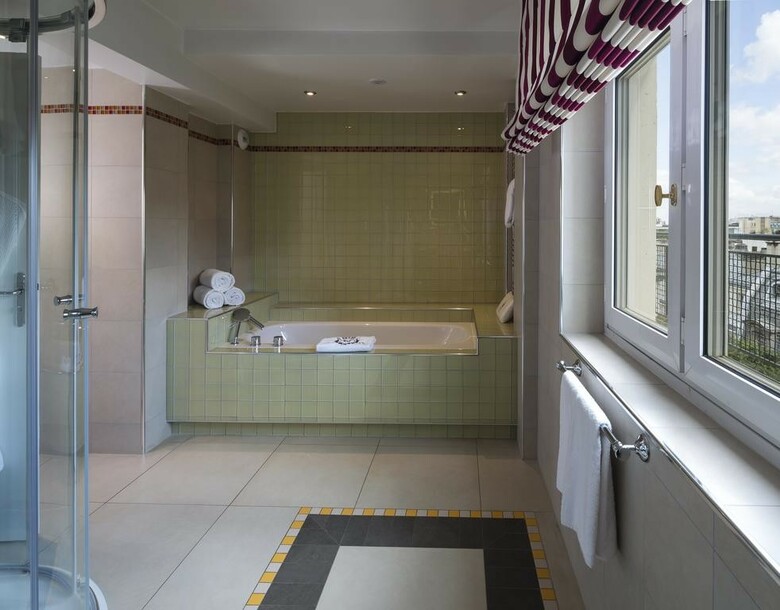 Majestic Hotel Spa - Champs Elys�es