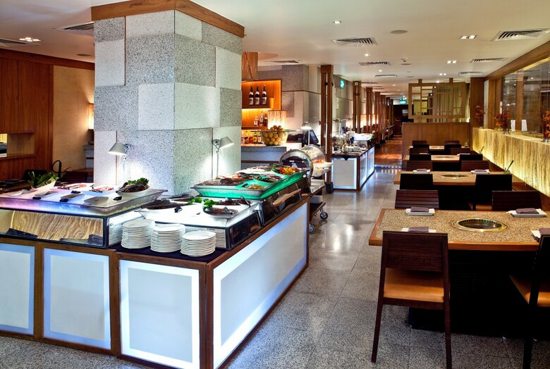 Radisson Blu Hotel, Dubai Deira Creek
