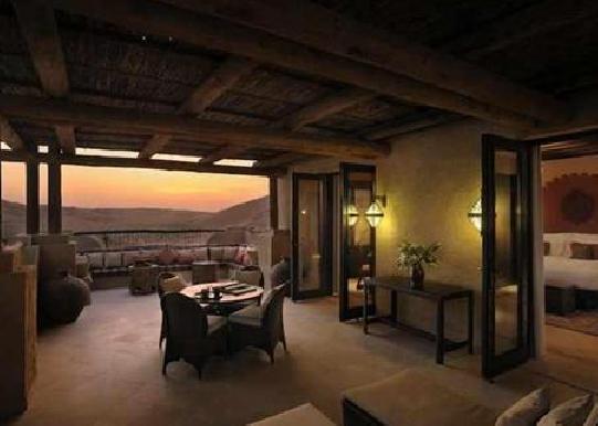 Hotel Qasr Al Sarab Desert Resort By Anantara