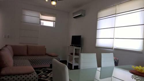 Rosas Apartment- La Veleta