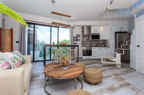 Tulum Apartment With Private Rooftop & Pool