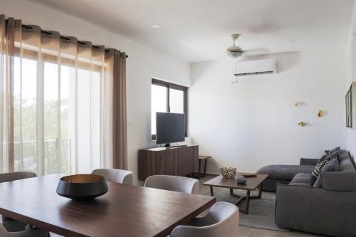 Lunata Apartment 202