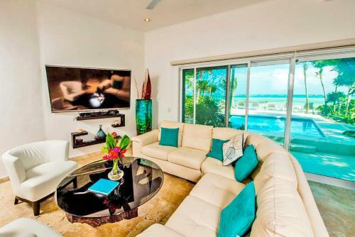 Villa Mar Azul Luxury Villa