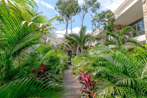 Hotel Alma De Flores