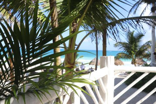 Los Amigos Beach Hotel Boutique