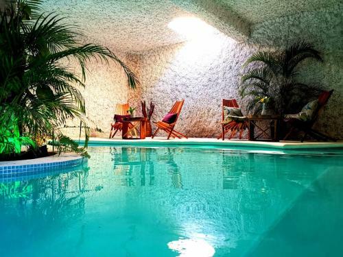 Mayan Majesty Boutique Hotel