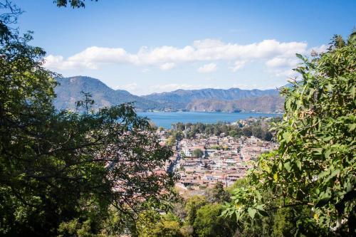 Apartamento Incre�ble Vista De Valle De Bravo 2br