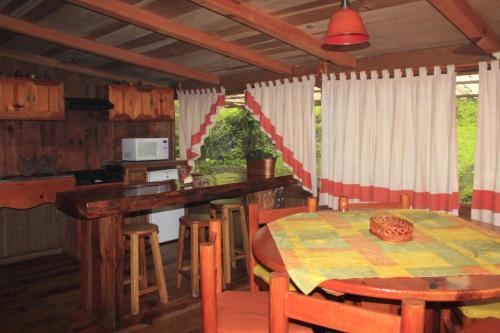 Hotel Caba�as Alpinas L�pez Fontes