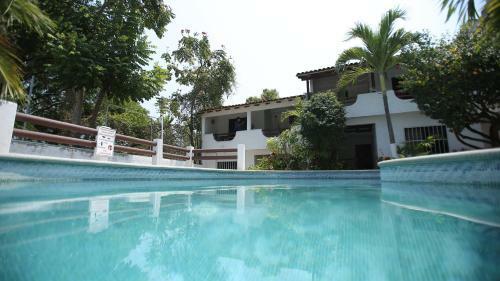 Casa Amatepec Zihuatanejo