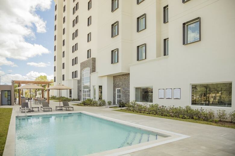 Hotel Staybridge Suites - Saltillo