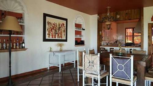 B&B Balcones