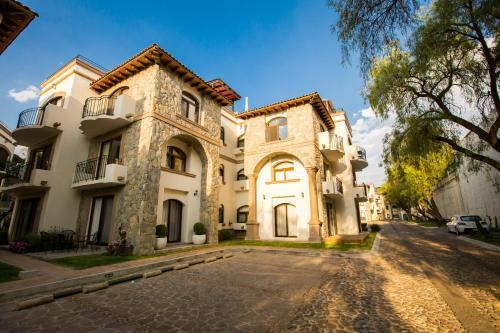 Apartamento Departamento 2 Br Cerca De La Aurora